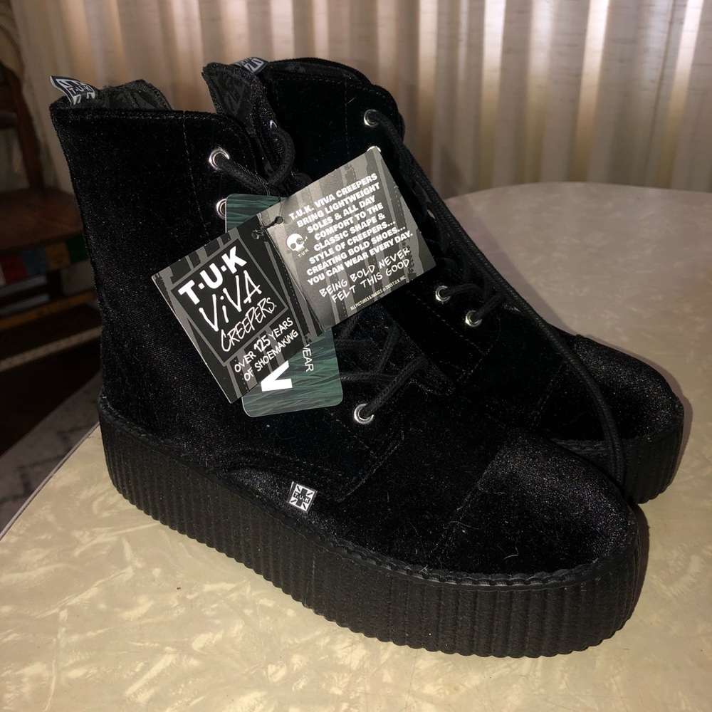T.U.K velvet platform creepers. NWT 7